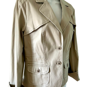 Conrad C Women's Stylish Chic Beige Jacket Blazer 10